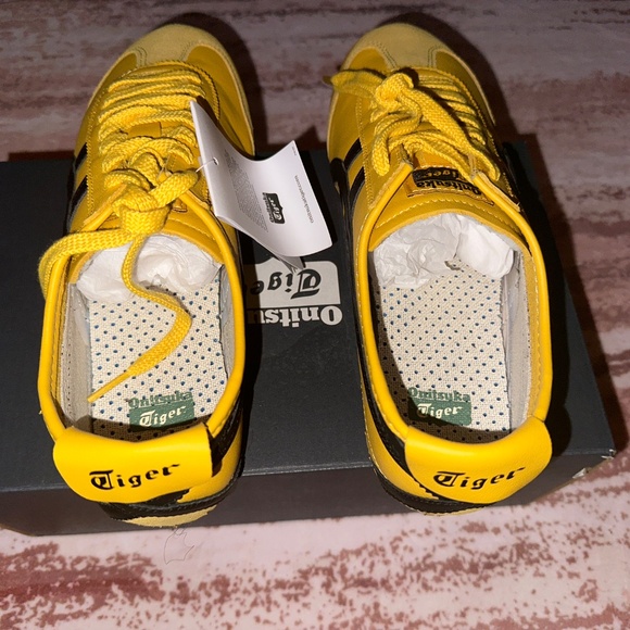 Sneakers - Picture 3 of 3